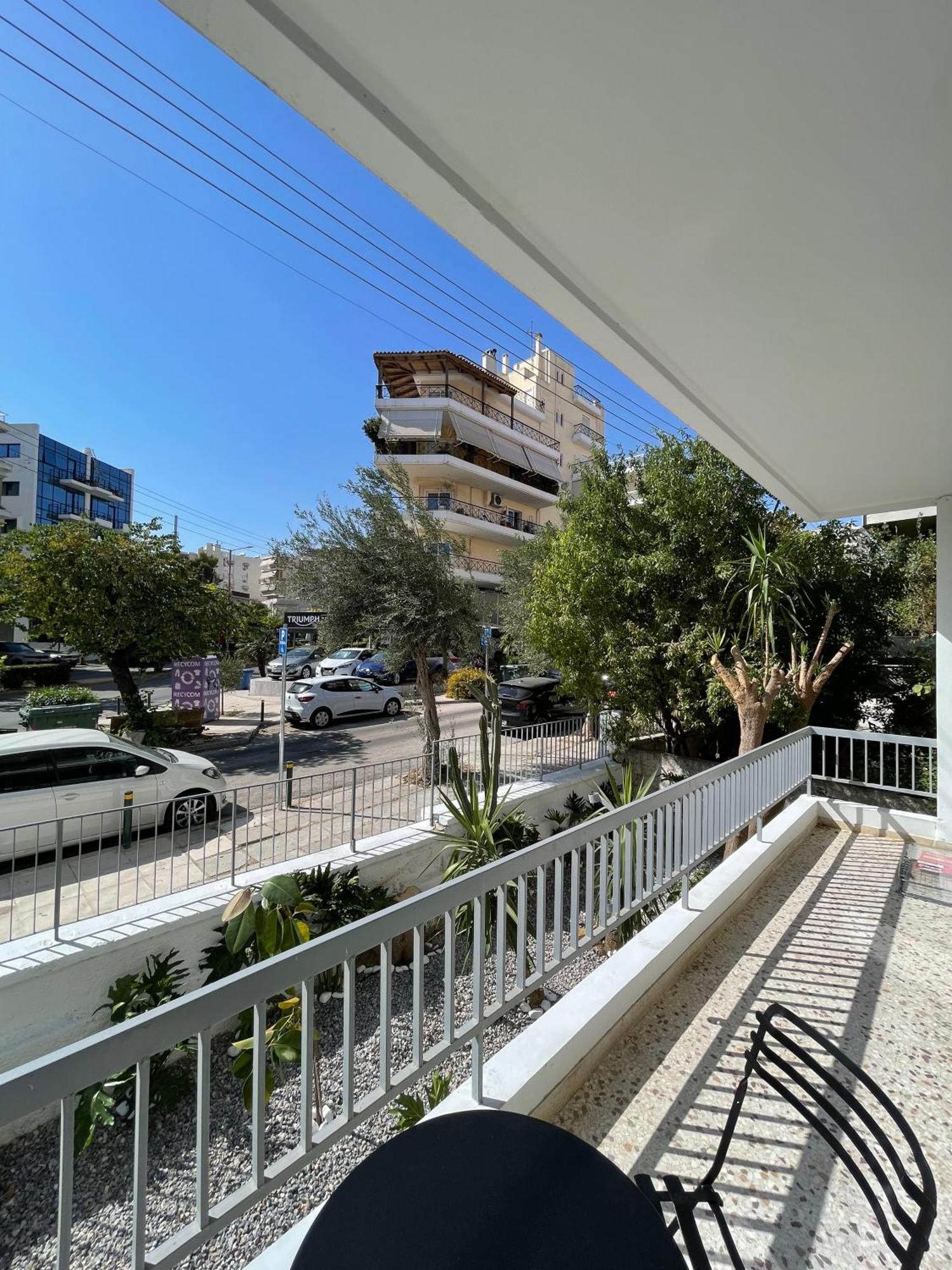 Athenean Bnb Seaside Serenity Steps From The Riviera Dış mekan fotoğraf