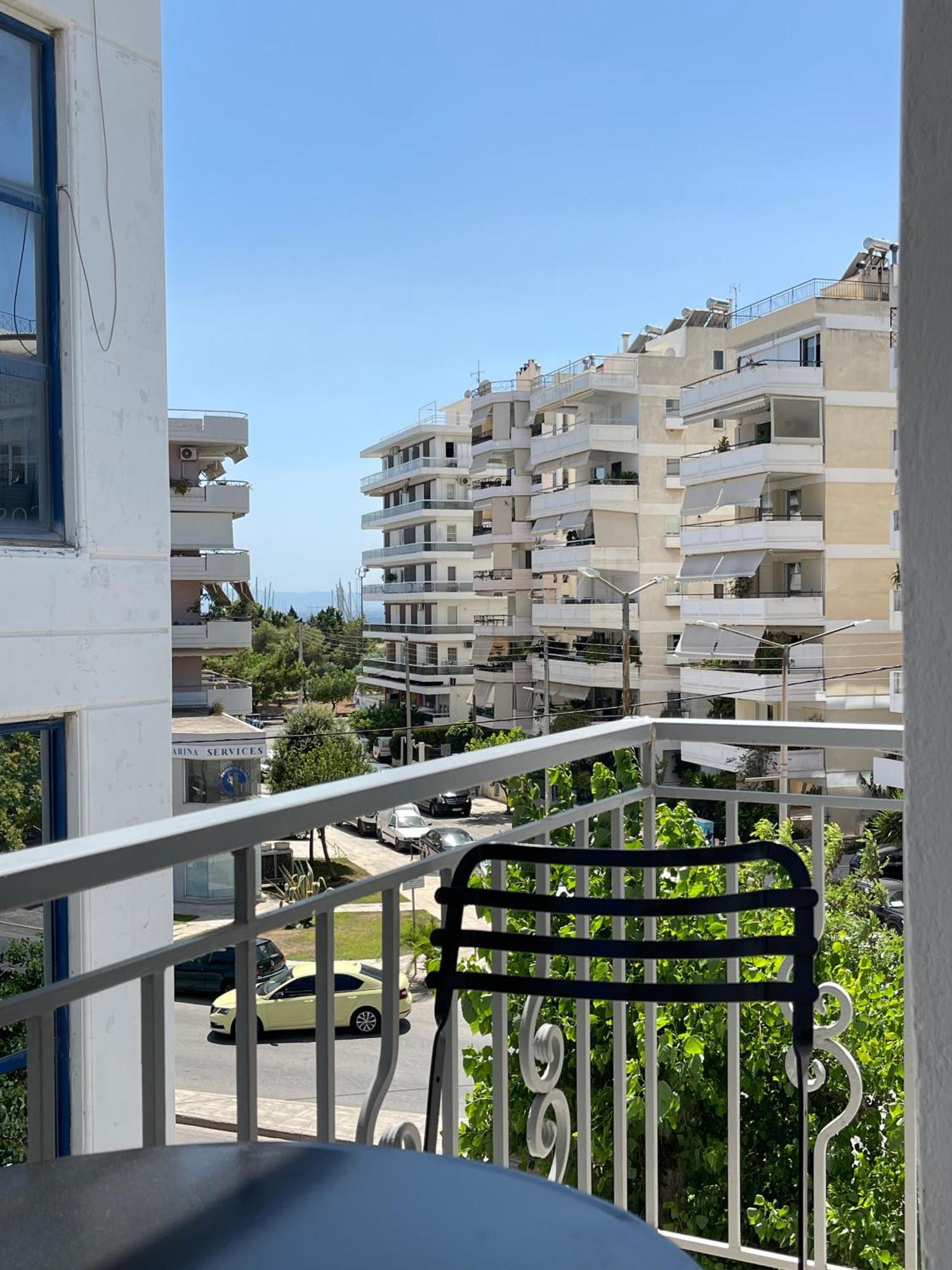 Athenean Bnb Seaside Serenity Steps From The Riviera Dış mekan fotoğraf